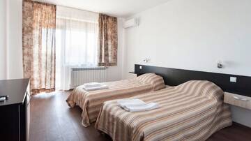 Фото номера Большой двухместный номер с 1 кроватью Отель Villa Trakia г. Simeonovo 6